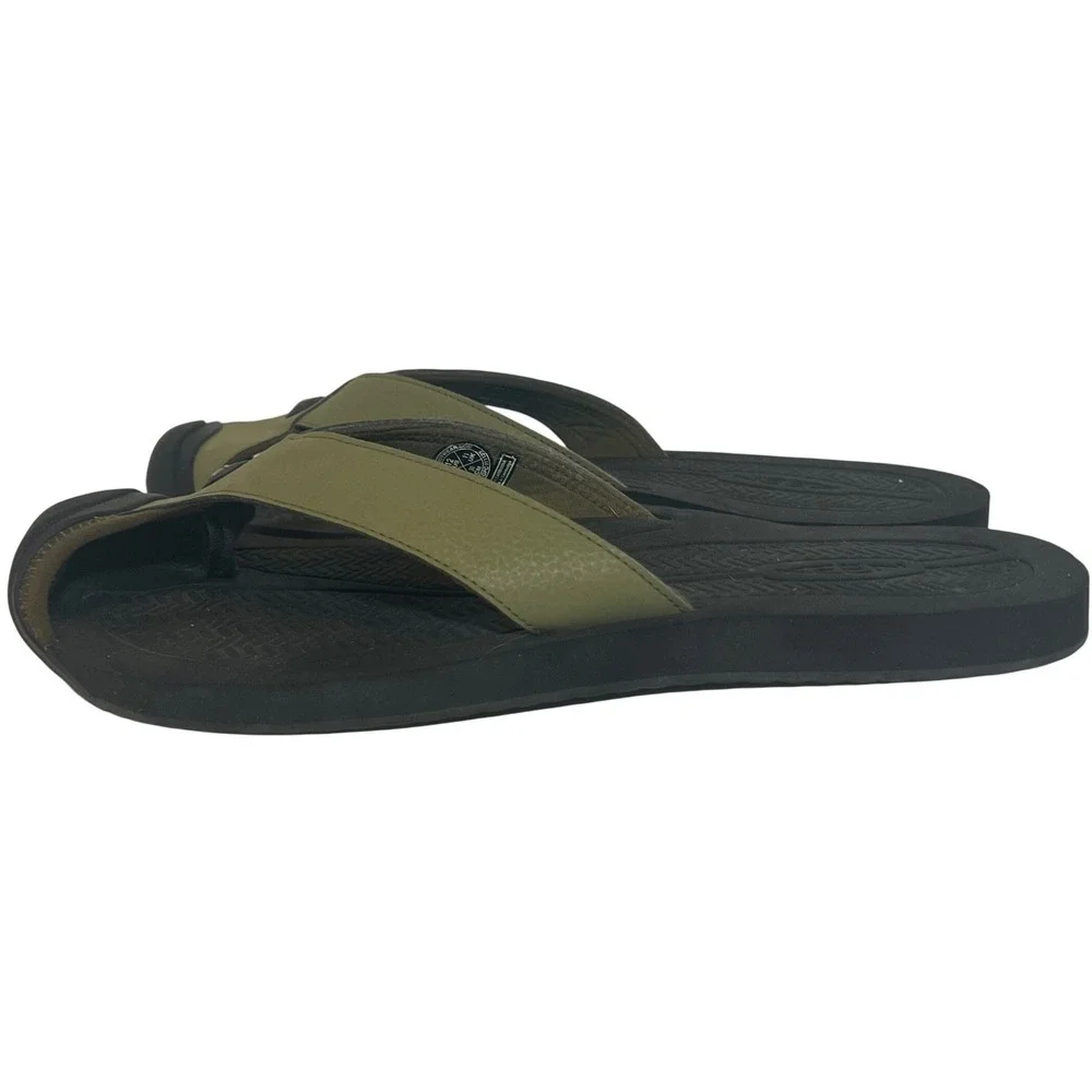 KEEN Waimea H2 Sandals Mens 12 Olive Green Toe Guard Flip Flop Slides